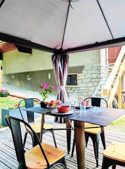 Ferienwohnung Les Loges De L'Arpenaz Magland Exterior foto